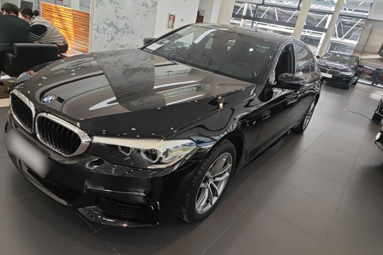Used BMW 5 Series 2019 525Li M Sport Package