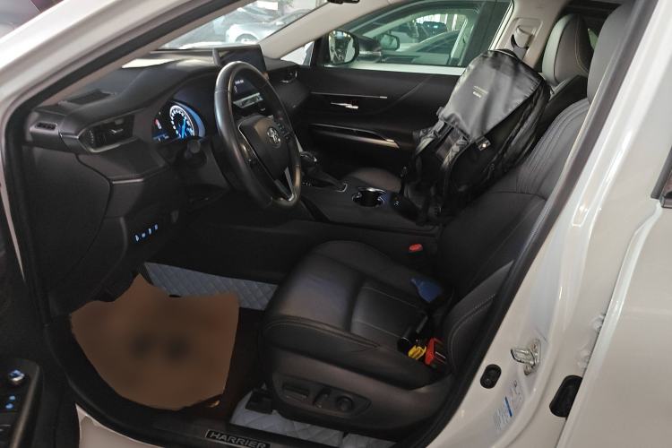 Used Toyota Harrier 2022 Dual-Engine 2.5L CVT Four-Wheel Drive Flagship Edition