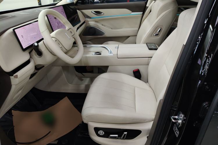 Used Wey Lanshan 2025 Four-Wheel Drive Max
