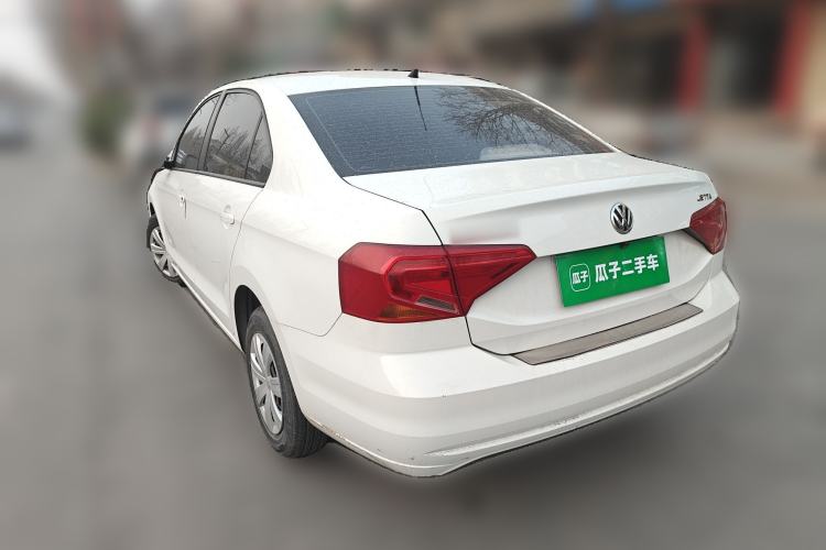 Used Volkswagen Jetta 2017 1.4L Manual Fashion Edition
