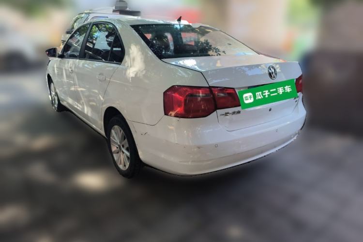 Used Volkswagen Jetta 2015 Zhuihui Edition 1.6L Manual Comfort Model
