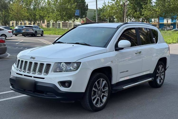 Used Jeep Compass 2014 2.0L two-wheel drive luxury version
