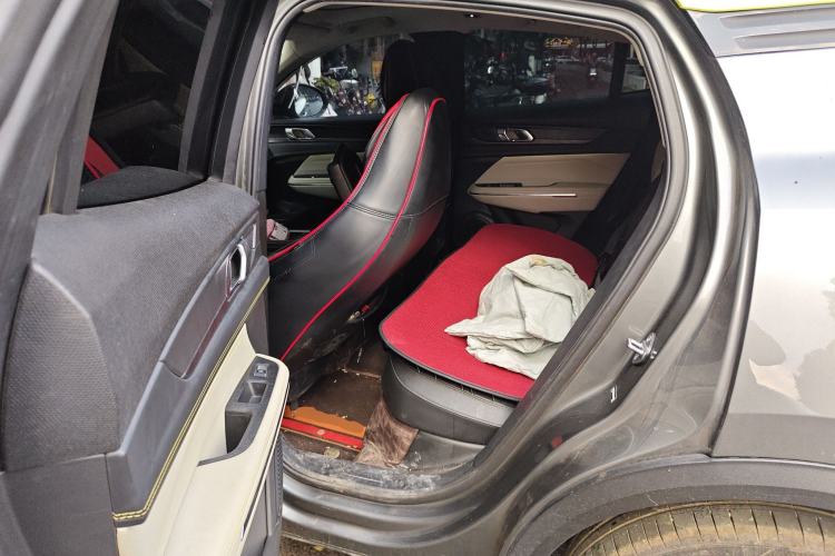 Used Lynk & Co 05 2020 2.0TD Two-Wheel Drive Shine Halo