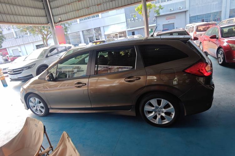 Used Honda Jade 2014 1.8L Automatic Comfort Elite Version 5 Seats
