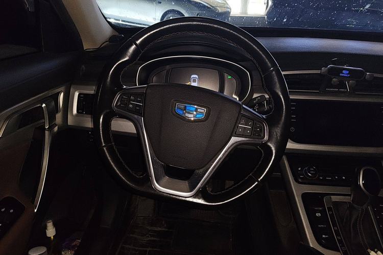 Used Geely Auto Emgrand X7 Sport 2016 1.8TD Automatic ZhiZun Version
