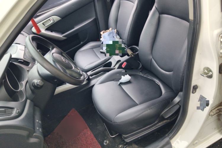 Used Kia Forte 2014 1.6L MT GL Left Front Seat