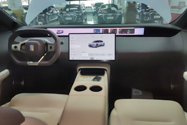 Used Avatr 06 2025 Pro Range-Extended Edition Center Console
