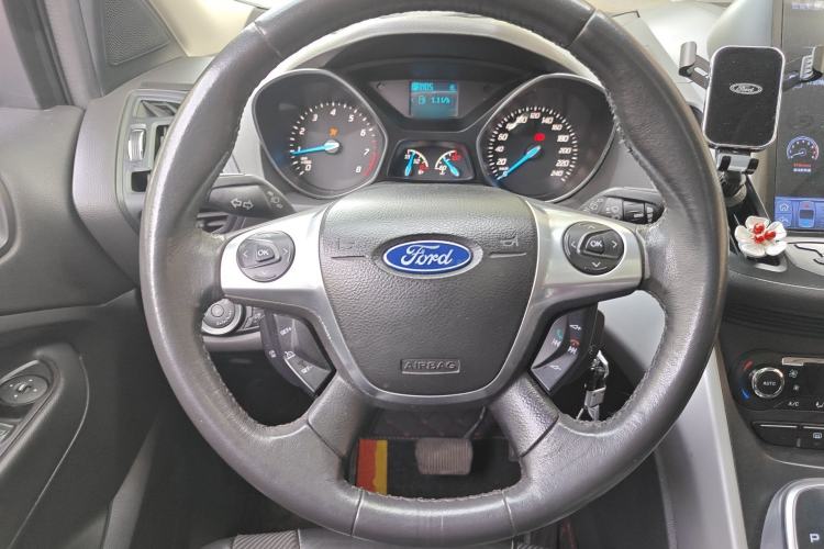Used Ford Kuga 2013 1.6L GTDi Two-Wheel-Drive Trend Model