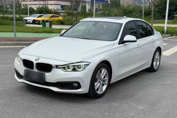 Used BMW 3 Series 2016 320i Fashion Model