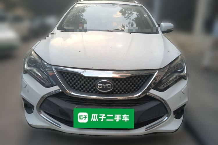 Used BYD Tang New Energy 2015 2.0T Four-Wheel-Drive Flagship Model