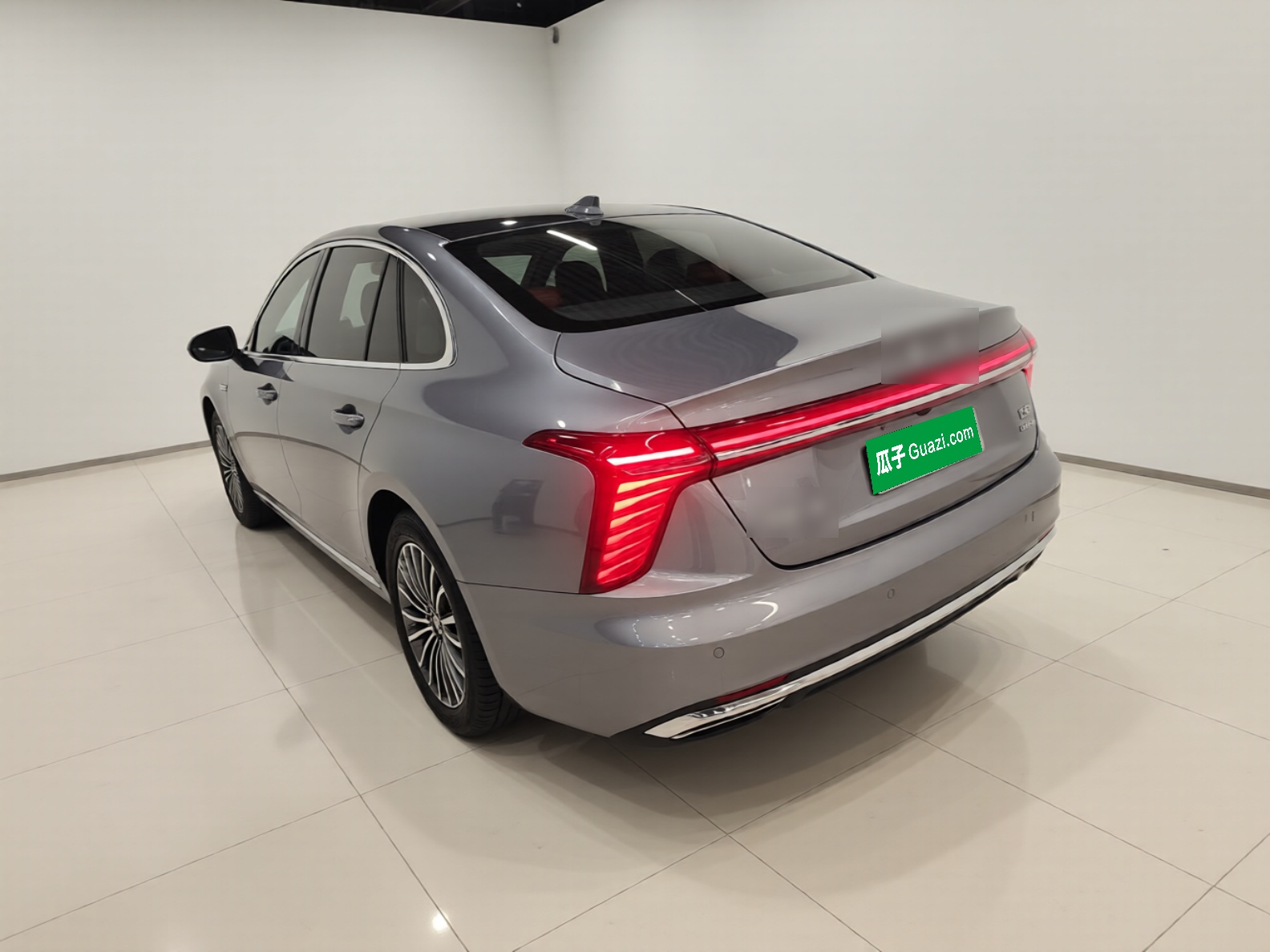 Hongqi H5 2023 1.5T DCT Smart Connect Flagship Edition - Chinese Trim Yun — снимка 4