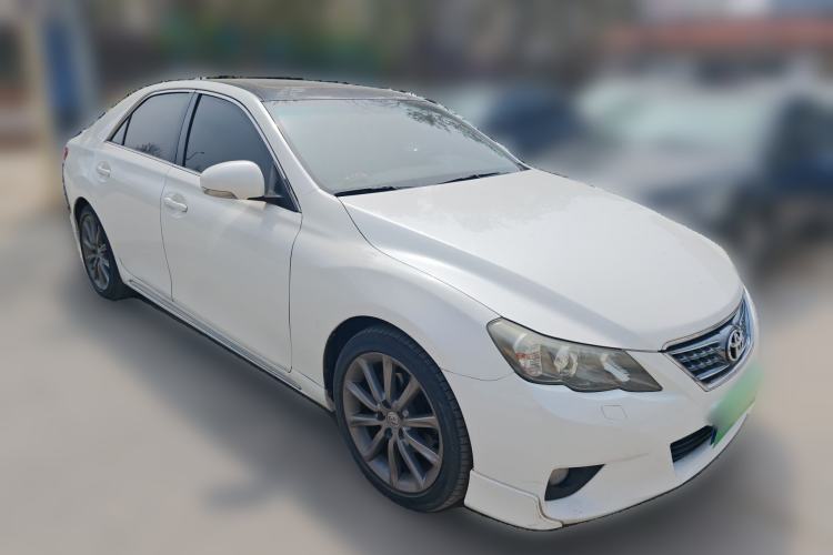 Used Toyota Reiz 2012 2.5V Fengdu Elite Stylish Edition Front Right 45 Deg