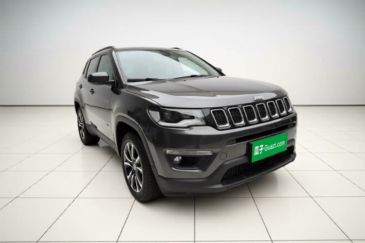 Used Jeep Compass 2017 200T Automatic Enjoyment Edition
