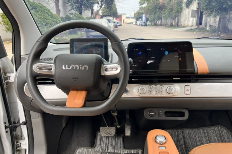 Used CHANGAN NEVO Lumin 2023 205km Xiangqin Version
