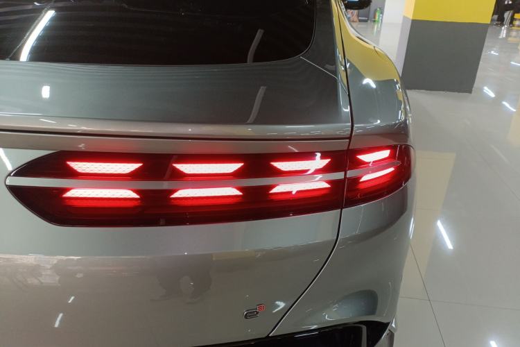 Used Denza Z9GT 2024 1100 Four-Wheel Drive Max Edition