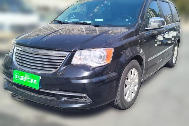 Used Chrysler Grand Voyager 2013 3.6L Luxury Edition