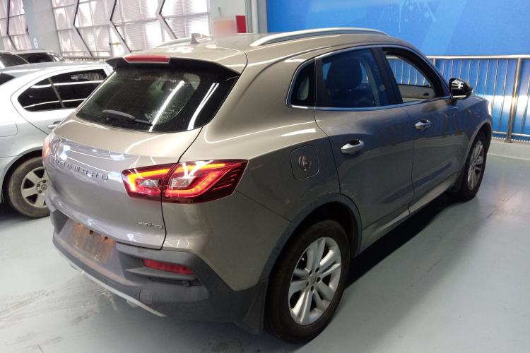 Used BORGWARD BX5 2017 25TGDI Automatic Two-Wheel Drive Fashion Plus Model
