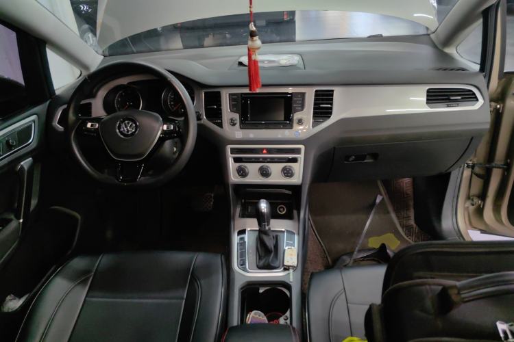 Used Volkswagen Golf Sportsvan 2016 230TSI Automatic Trend Edition