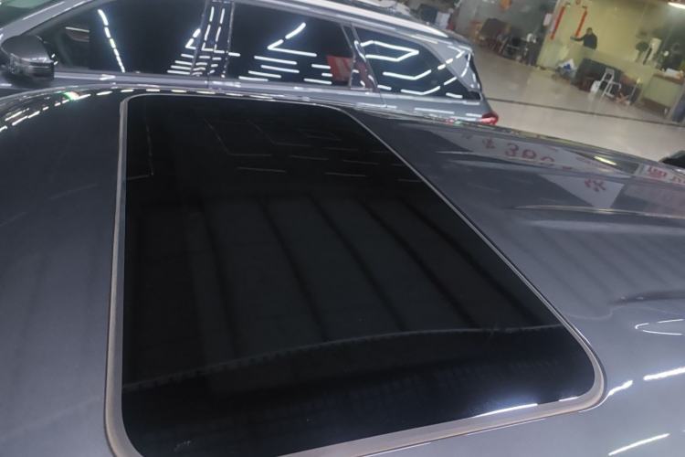 Used CHANGAN UNI-Z New Energy 2024 Blue Whale Smart Electric iDD 125km Leading Model
