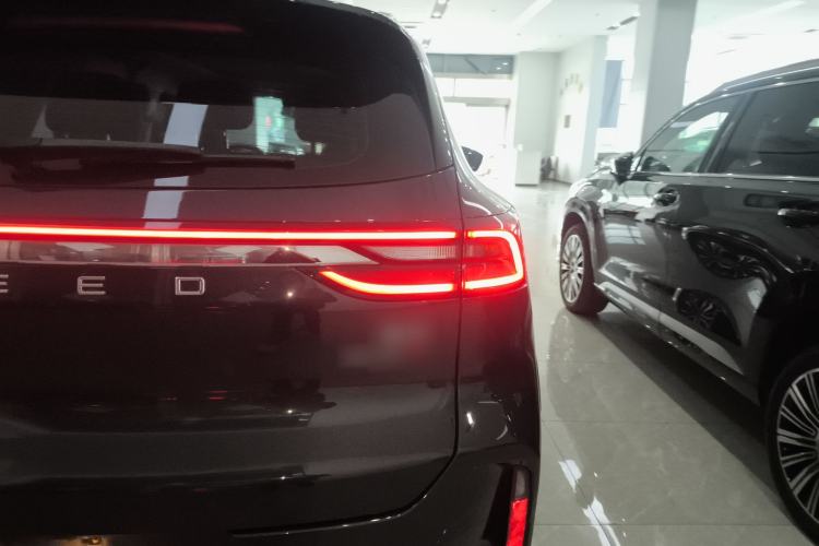 Used EXEED Lingyun 2024 300T Two-Wheel Drive Starlight Edition