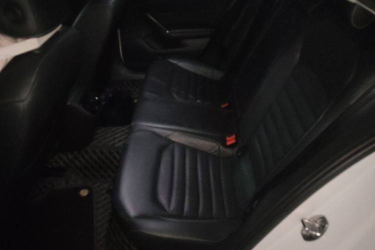 Used Volkswagen Lamando 2017 280TSI DSG Comfort Edition
