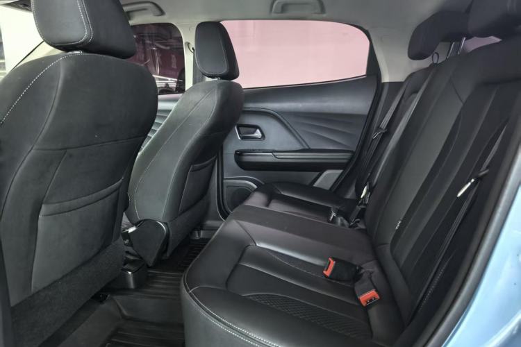 Used ORA iQ 2018 High-Range Version Smart Connectivity Model