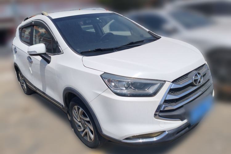 Used JAC Group Refine S3 2016 1.5L CVT Luxury Smart Version Front Right 45 Deg