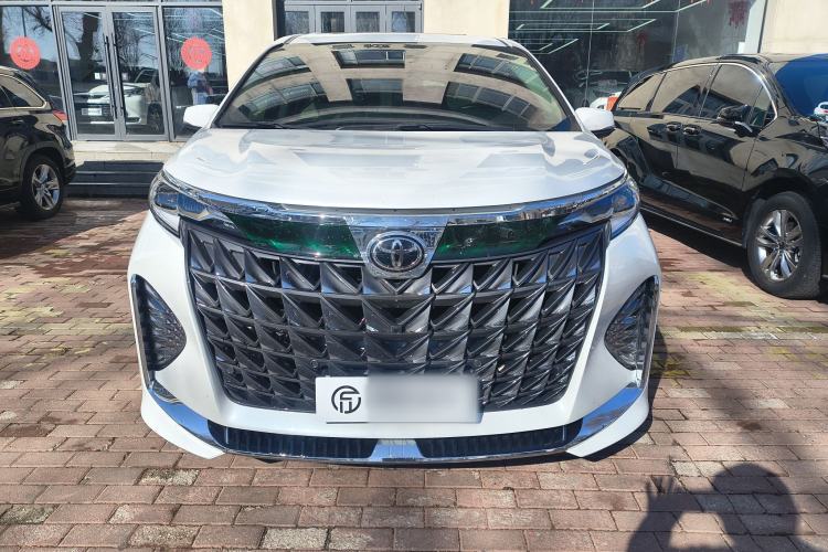 Used Toyota Granvia 2024 2.5L Hybrid Comfort Edition Exterior 1