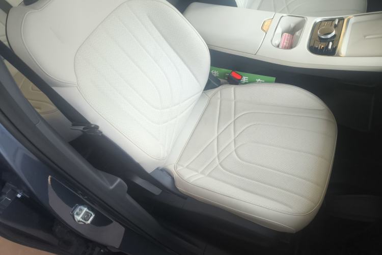 Used Geely Galaxy Xingjian 7 EM-i 2025 120km Launch+ Version
