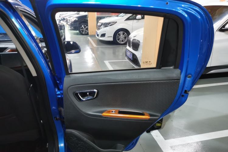 Used Geely Auto Vision X1 2017 1.3L Automatic Fun Edition