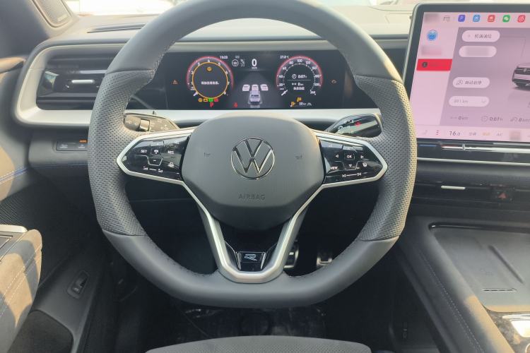 Used Volkswagen Teramont 2025 Tiguan Pro 450TSI Four-Wheel Drive Summit Edition
