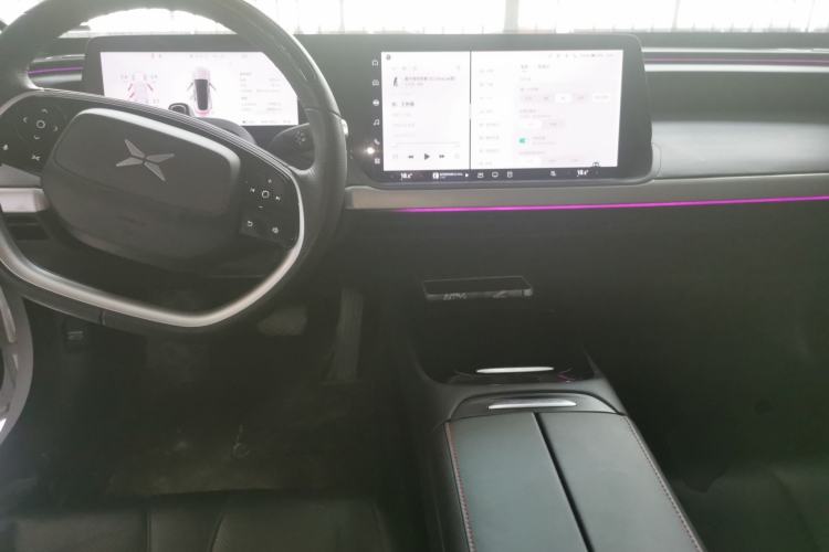 Used XPeng P7 2020 586N Center Console