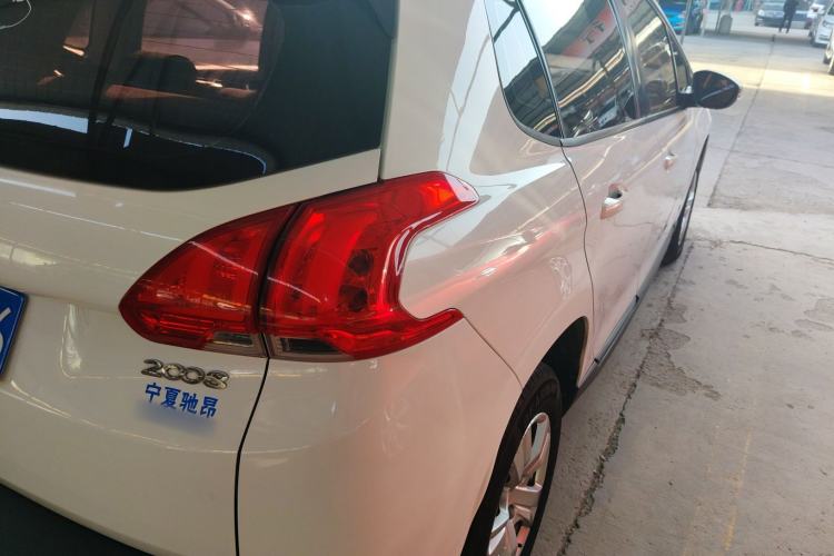 Used Peugeot 2008 2015 1.6L Automatic Playcool Edition
