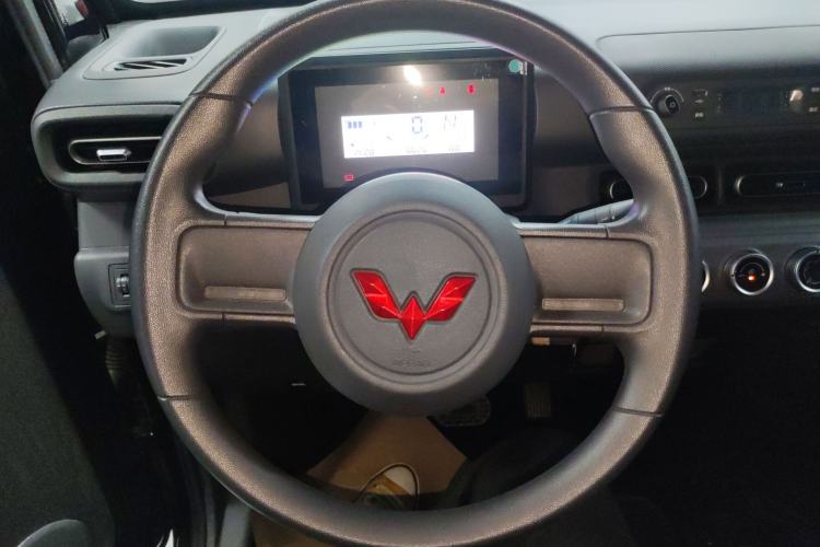 Used Wuling Zhiguang New Energy 2025 Comfort Model Steering Wheel