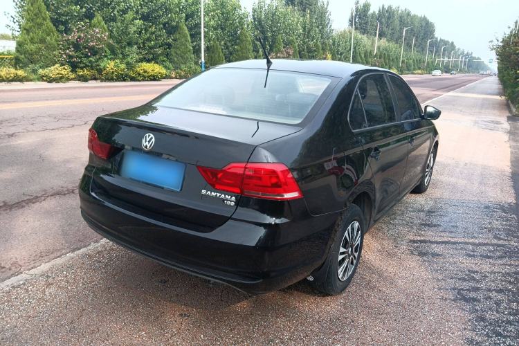 Used Volkswagen Santana 2016 1.6L Manual Fashion Edition Exterior 3