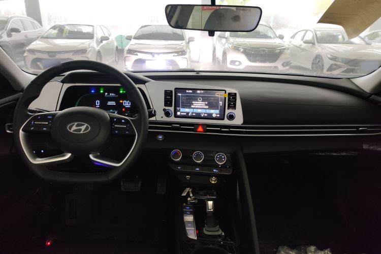 Used Hyundai Elantra 2023 1.5L CVT GLX Elite Edition