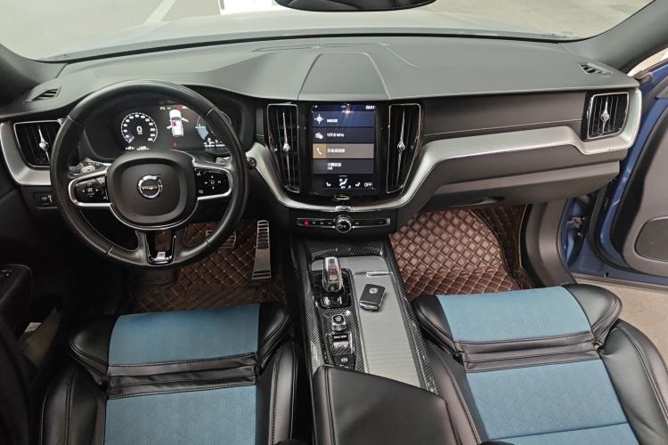 Used Volvo XC60 New Energy 2019 T8 E-Drive Hybrid Intelligent Luxury Sport Edition China VI Center Console