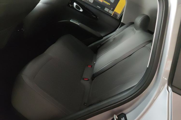 Used Geely Galaxy Geome 2026 Model 410km Exploration Edition Left Rear Seat