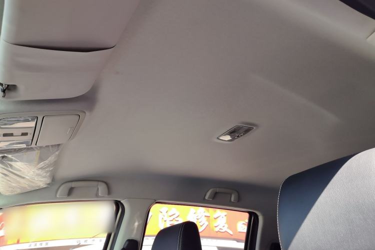 Used JMC Yuhu 7 2020 2.0T Diesel Automatic 2WD Comfort Plus Long Wheelbase China VI Emission Standard JX4D20A6L
