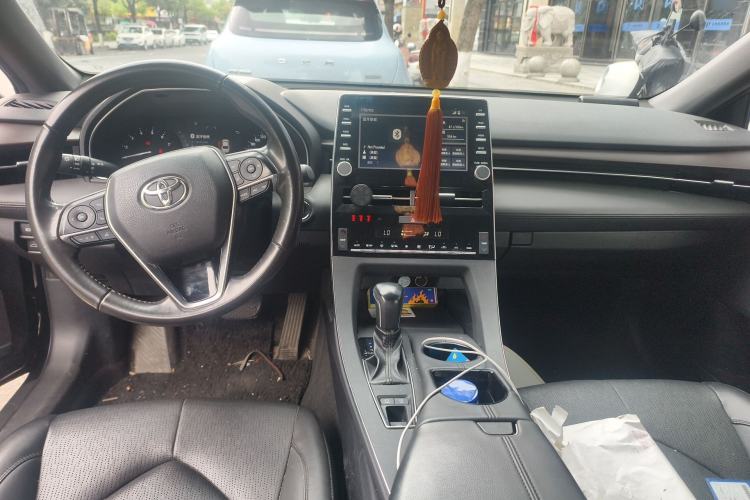 Used Toyota Avalon 2019 2.0L Luxury Edition China VI Standard
