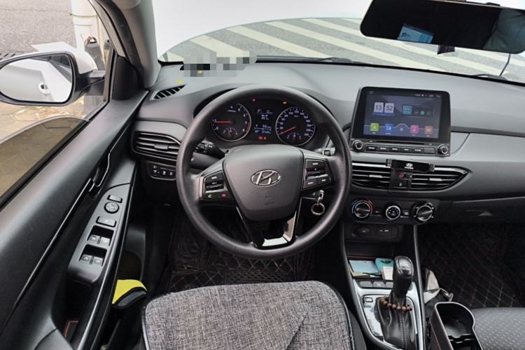 Used Hyundai Celesta 2018 1.6L Automatic GL Enjoyment Edition China VI compliant