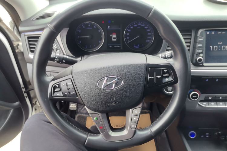 Used Hyundai Mistra 2017 1.8L Automatic Deluxe DLX Model China V Emission Standard Steering Wheel