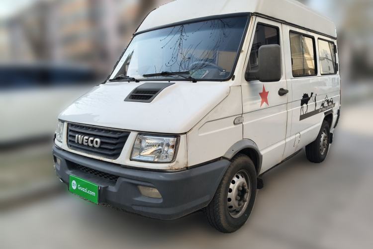 Used Iveco Daily 2014 2.5T-A35 NJ6484ACM47Z4