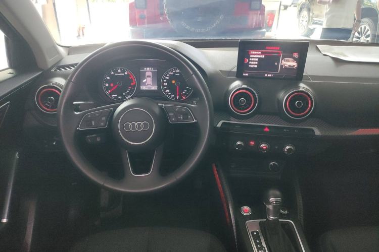 Used Audi Q2L 2018 35 TFSI Launch Exclusive Edition China VI
