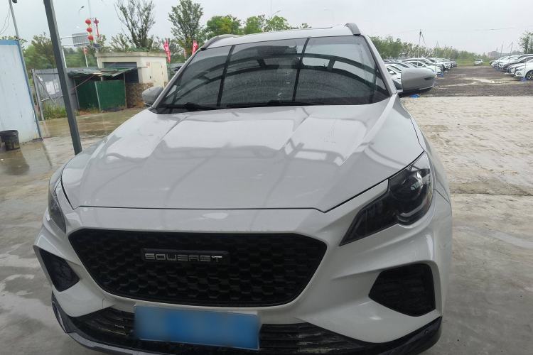 Used Soueast DX8S 2022 1.5T DCT Chieftain Edition 5 Seats
