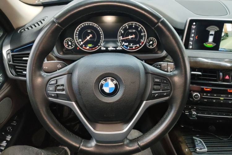Used BMW X5 2018 xDrive28i Steering Wheel