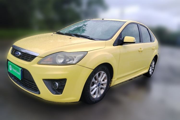 Used Ford Focus 2011 Hatchback 1.8L Automatic Fashion Edition Guazi used car, China used car export, Used car for sale, Used cars, Cheapest cars for sale