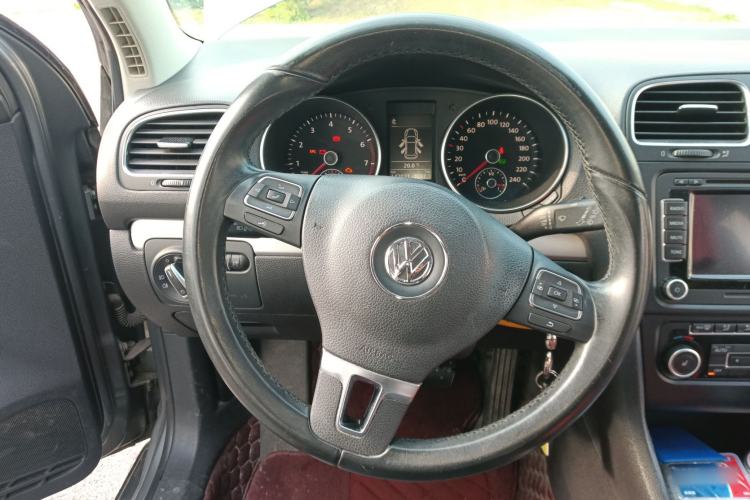 Used Volkswagen Golf 2011 1.4 TSI Automatic Luxury Edition