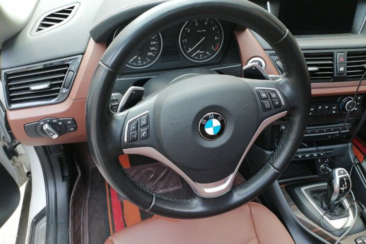 Used BMW X1 2014 xDrive20i X Design Package
