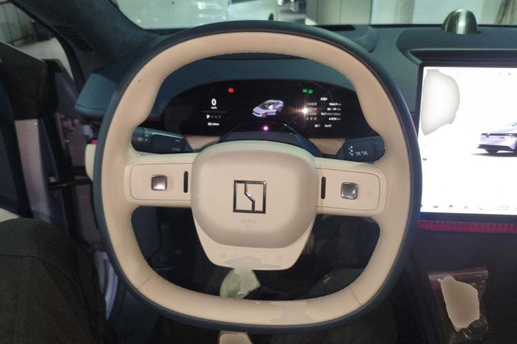 Used Zeekr 007 2025 Four-Wheel Drive Intelligent Driving Version 75 kWh Steering Wheel